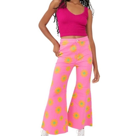 Free People Youthquake Flare Crop Jeans - Picture 3 of 16